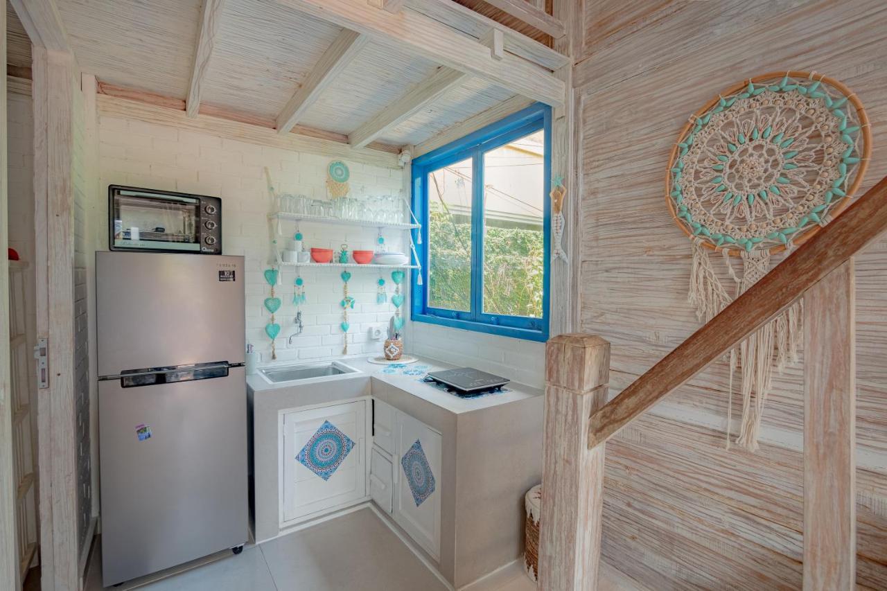 Seminyak Beach Hut Aparthotel Buitenkant foto